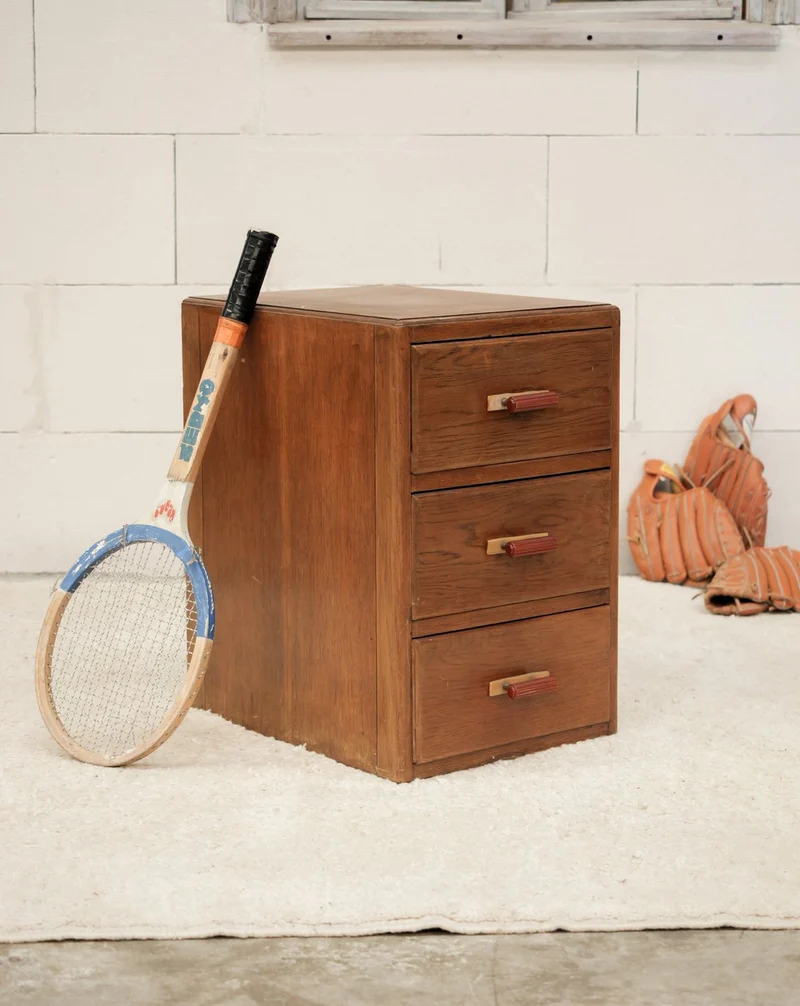 Odile, la table de chevet en bois N°1558