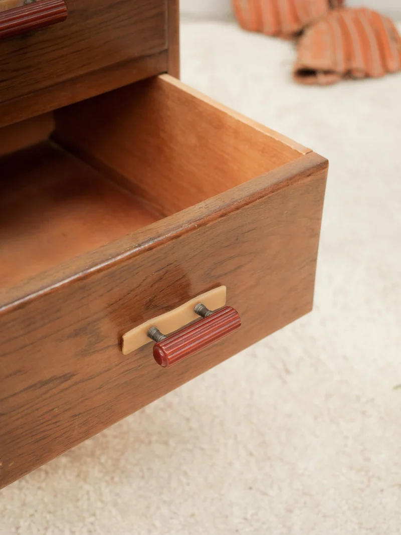 Odile, la table de chevet en bois N°1558