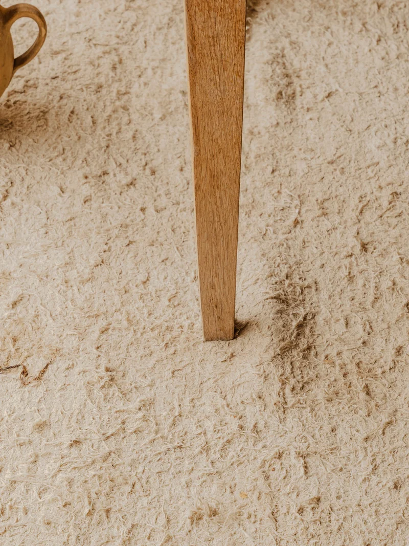 Romy, la table à manger en bois N°1550
