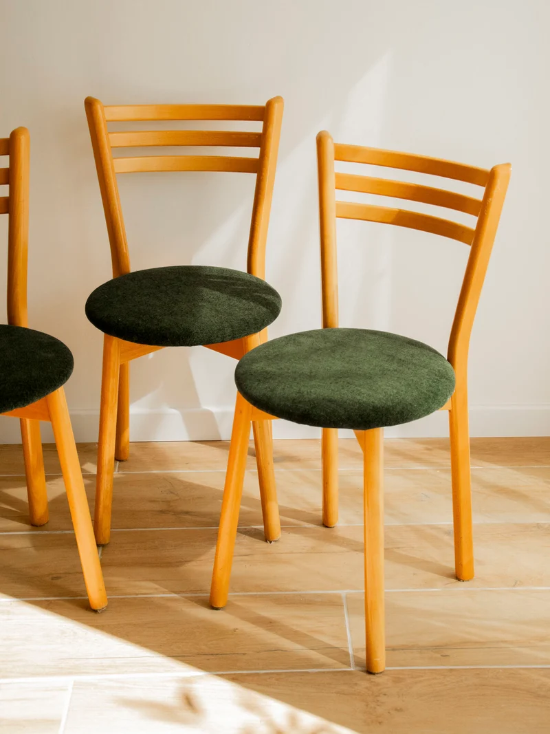 Alma, le lot de 4 chaises aux lignes épurées N°1866