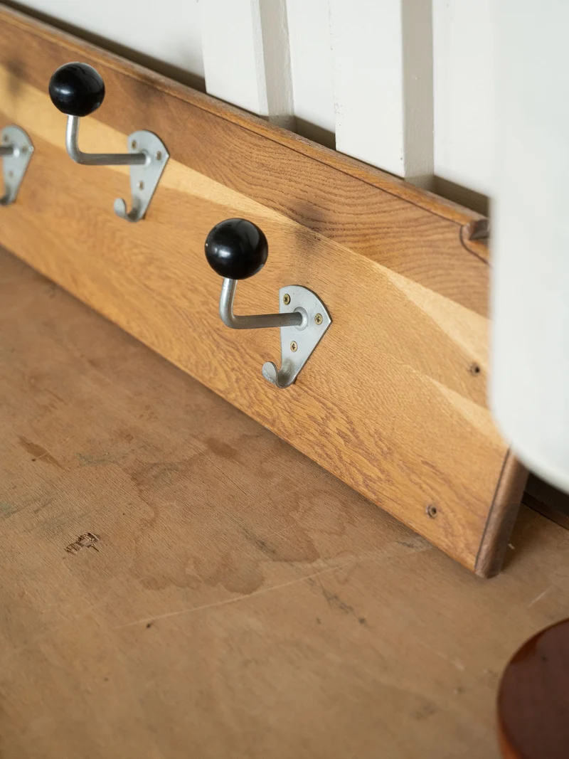Max, le grand porte-manteau en bois N°482