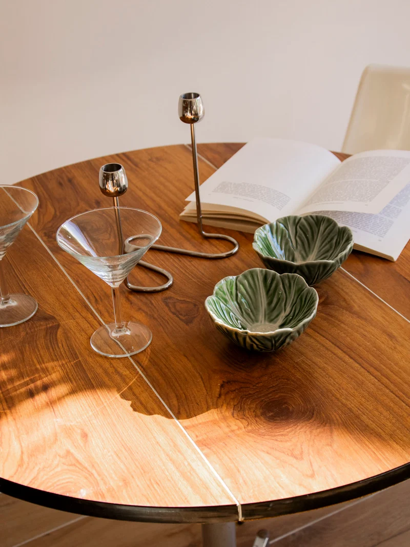 Karla, la table à manger en formica à rabats N°1267