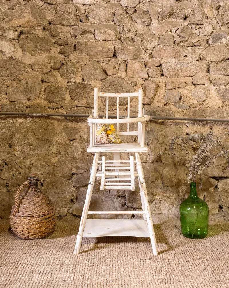 Ernestine, la chaise pour enfant en bois blanc N°1343