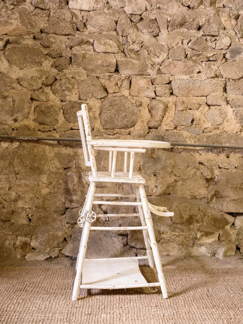 Ernestine, la chaise pour enfant en bois blanc N°1343