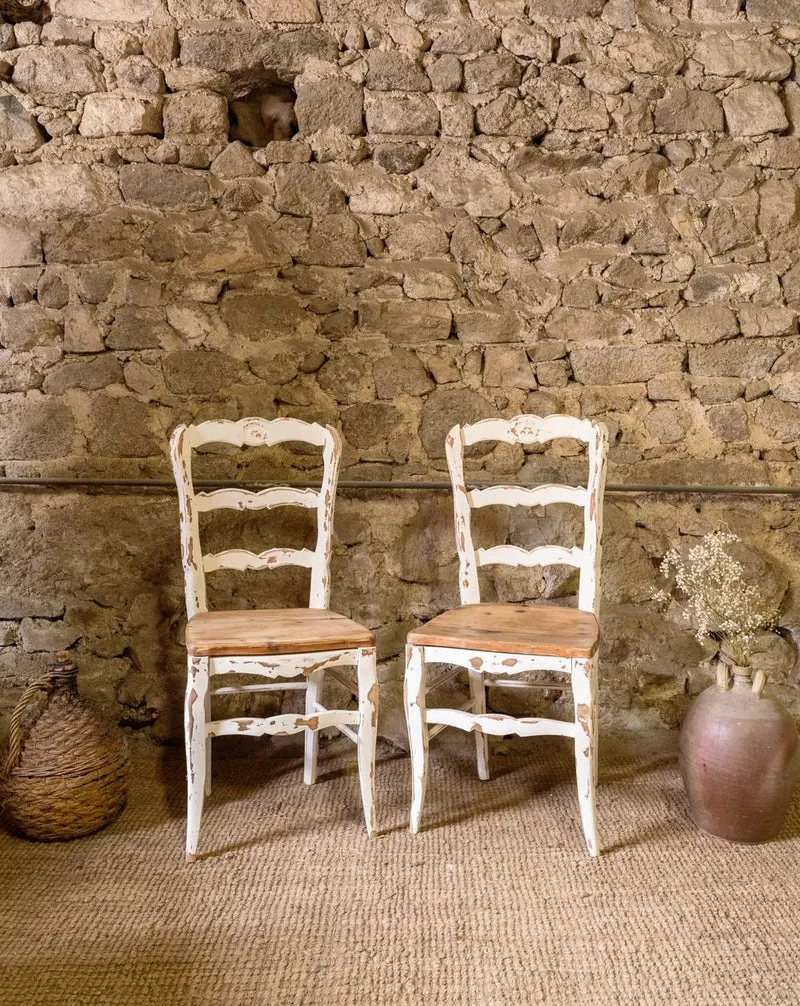 Claude, la paire de chaises en bois N°1621