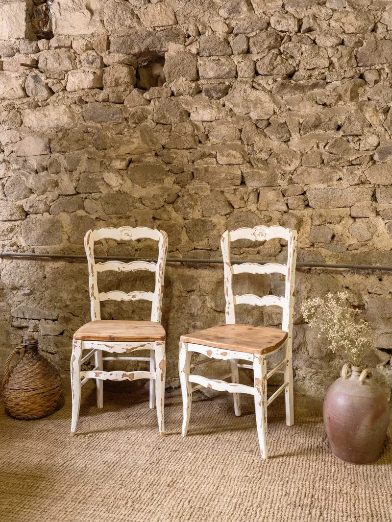 Claude, la paire de chaises en bois N°1621