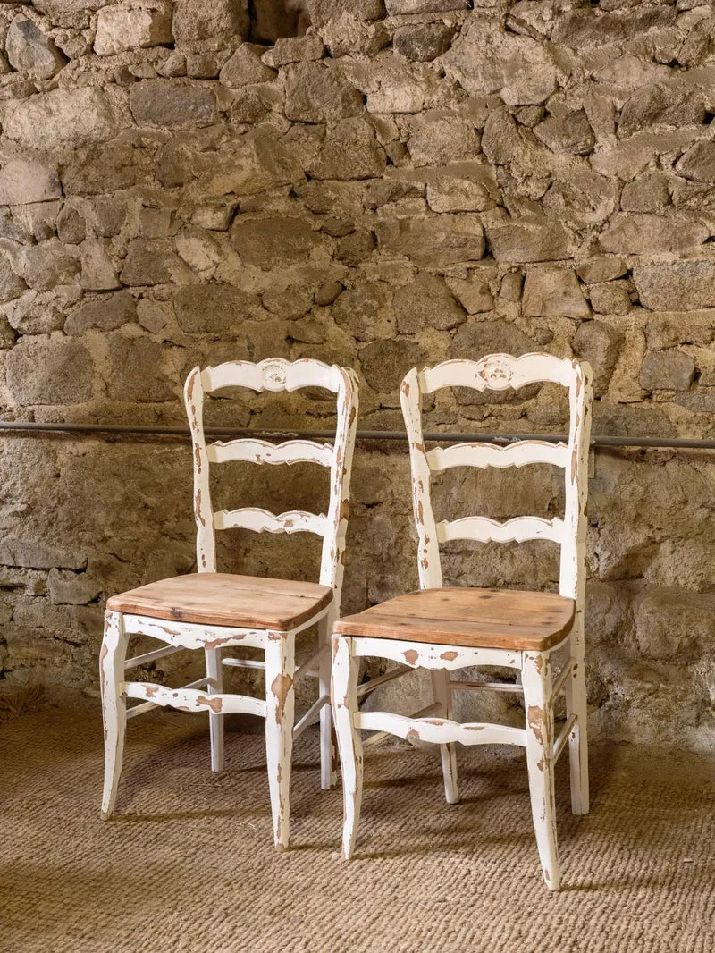 Claude, la paire de chaises en bois N°1621