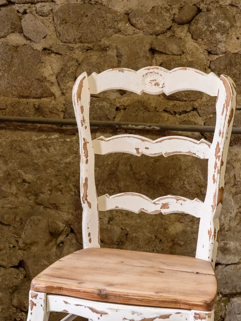 Claude, la paire de chaises en bois N°1621