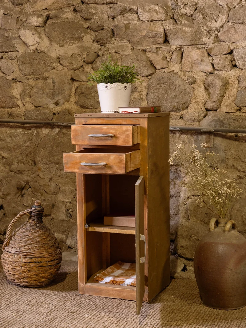 Gilbert, le meuble d'appoint en bois N°1863