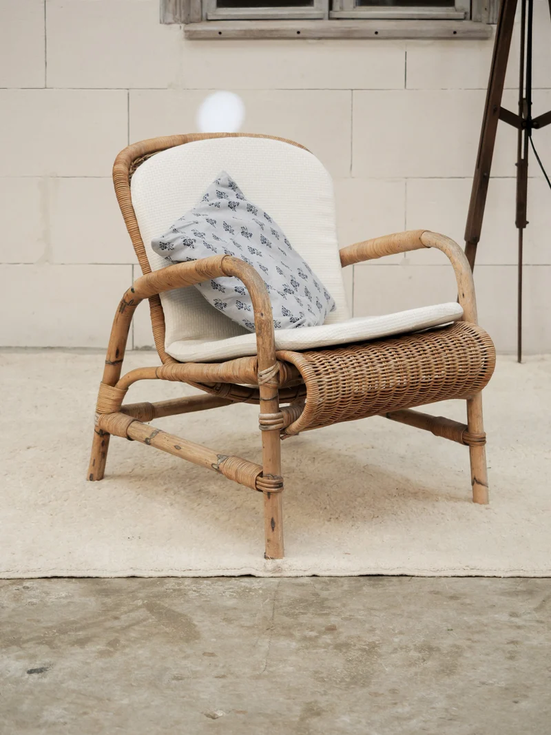 Ernest, le fauteuil en osier N°1605