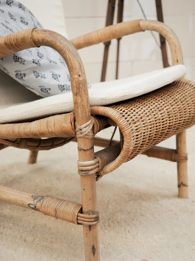 Ernest, le fauteuil en osier N°1605