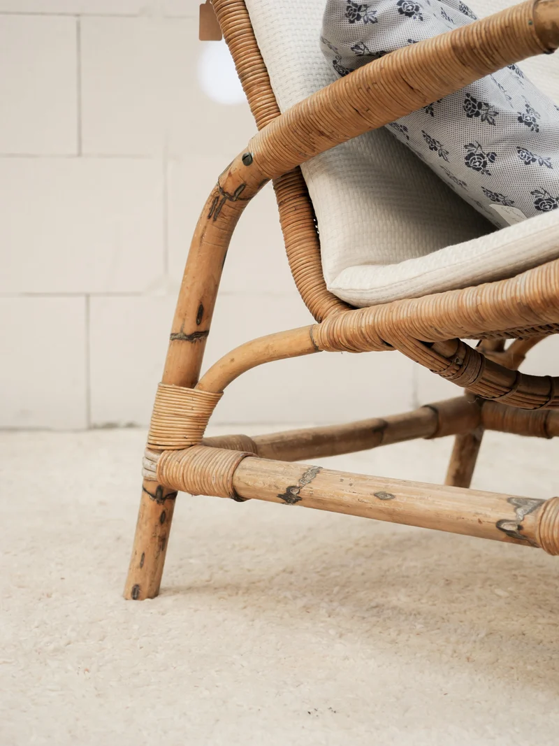 Ernest, le fauteuil en osier N°1605