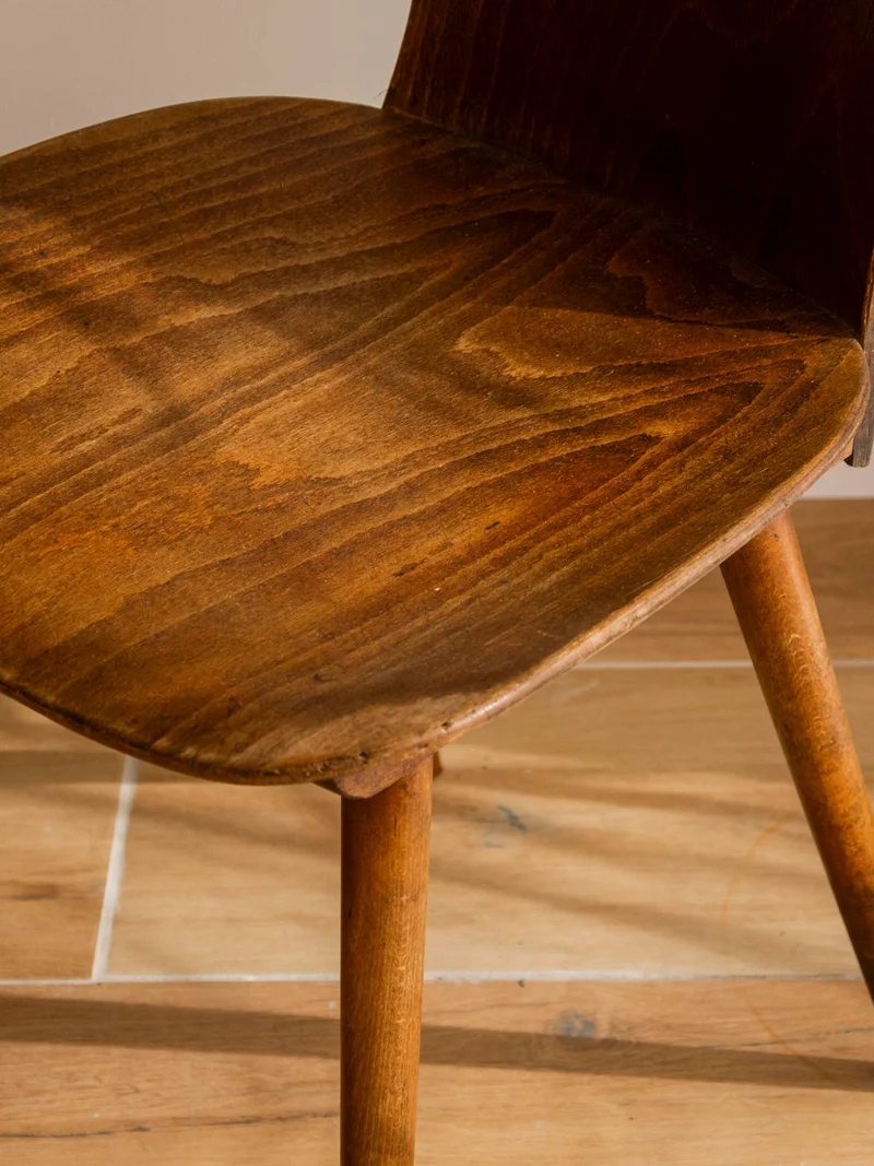 Alma, la chaise scandinave en teck N°1941