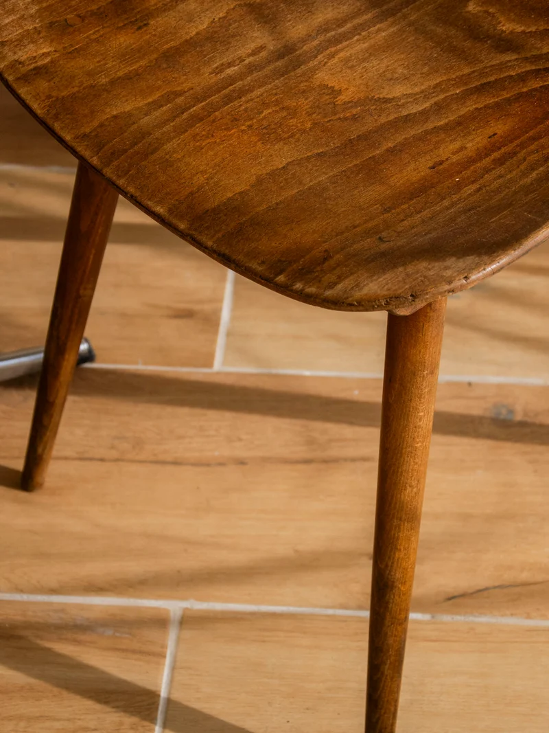 Alma, la chaise scandinave en teck N°1941