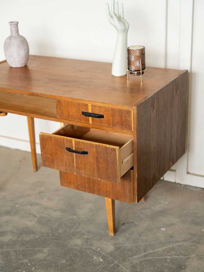 Yvan, le bureau années 60 N°565