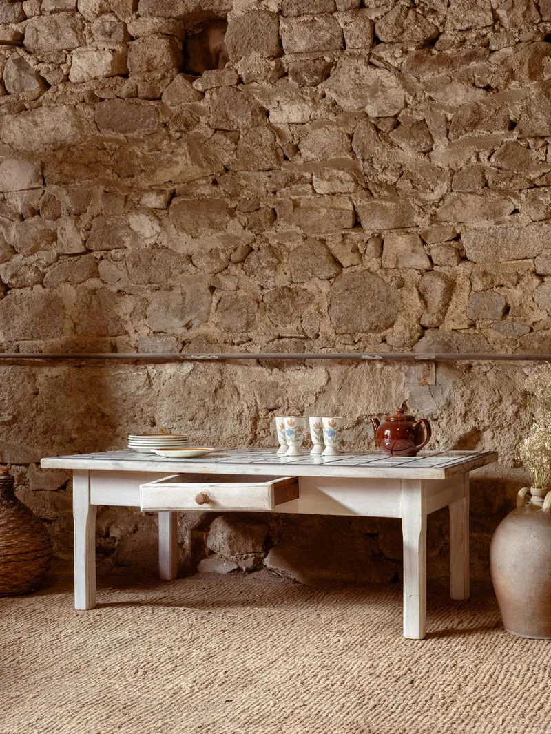 Donna, la table basse en bois et céramique N°1571