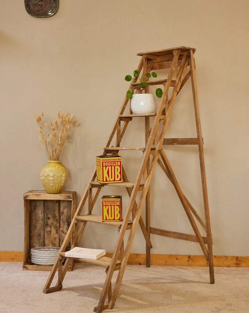 Denis, l'escabeau en bois N°55