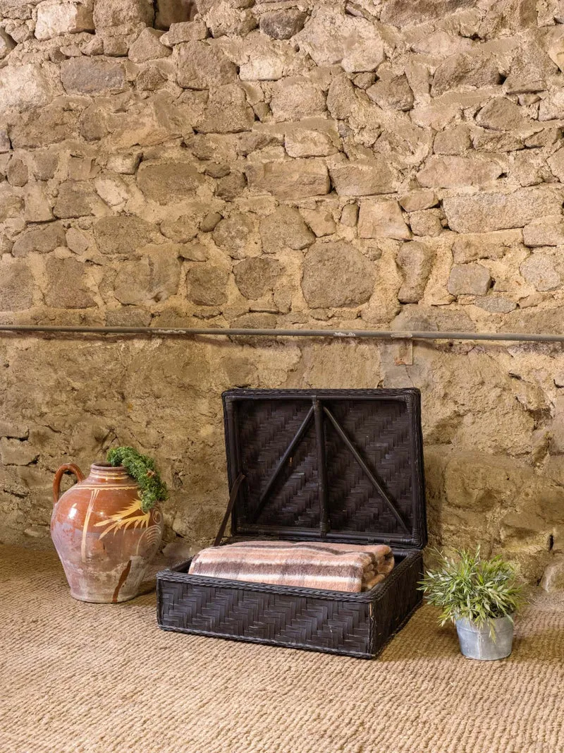 Lucien, le coffre en osier noir N°204