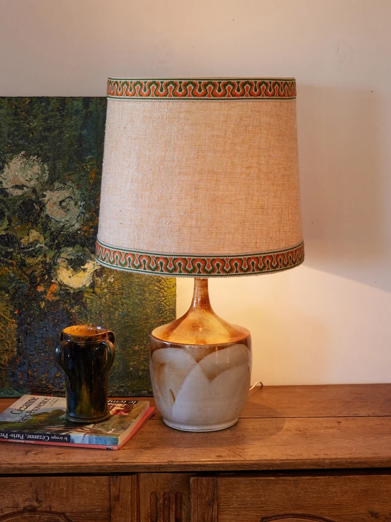 Julia, la lampe seventies en céramique N°1051