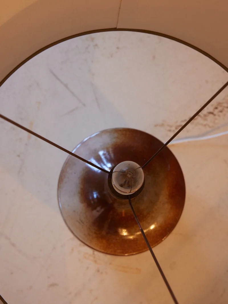 Julia, la lampe seventies en céramique N°1051