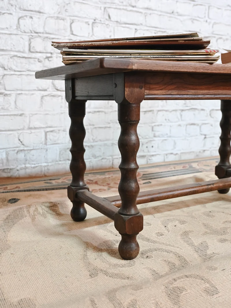 Léonie, la petite table basse rustique en bois N°1164