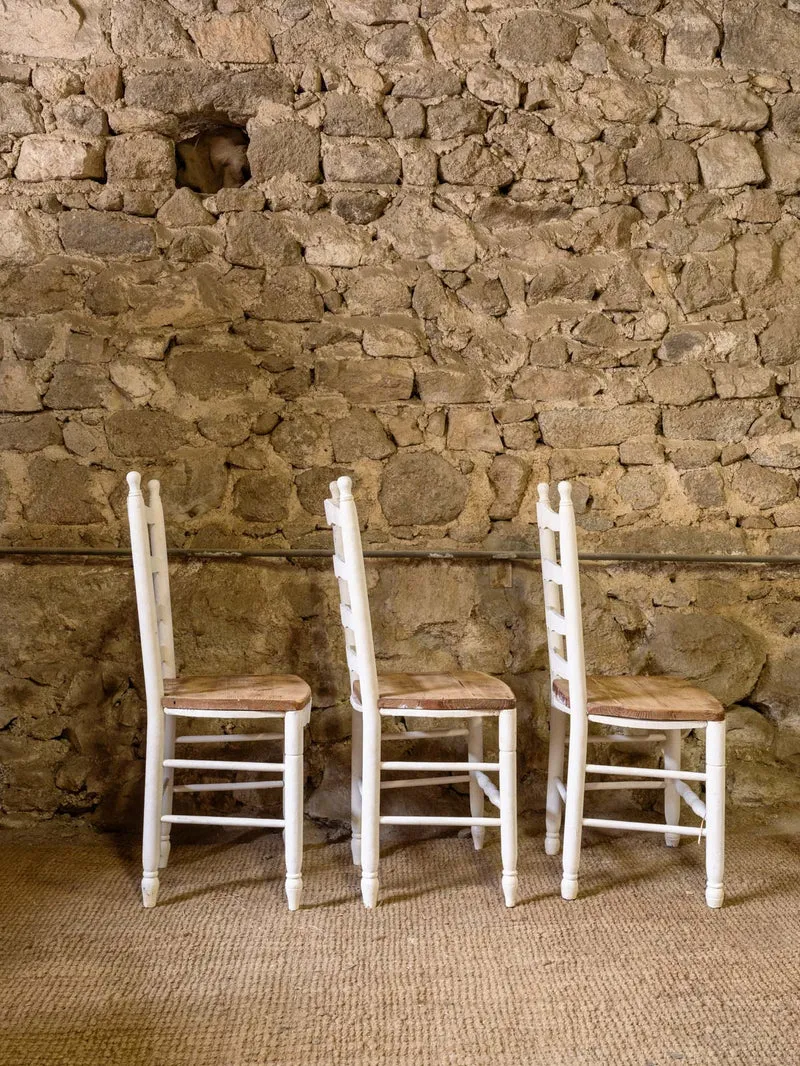 Claude, le lot de 3 chaises en bois N°1622