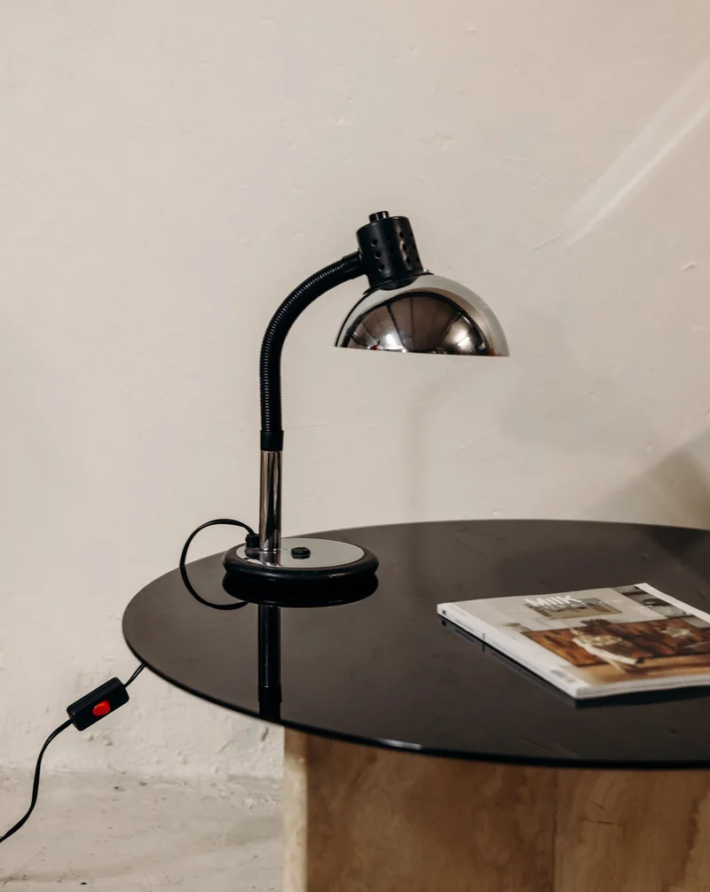 Julia, la lampe en inox au bras réglable N°1059