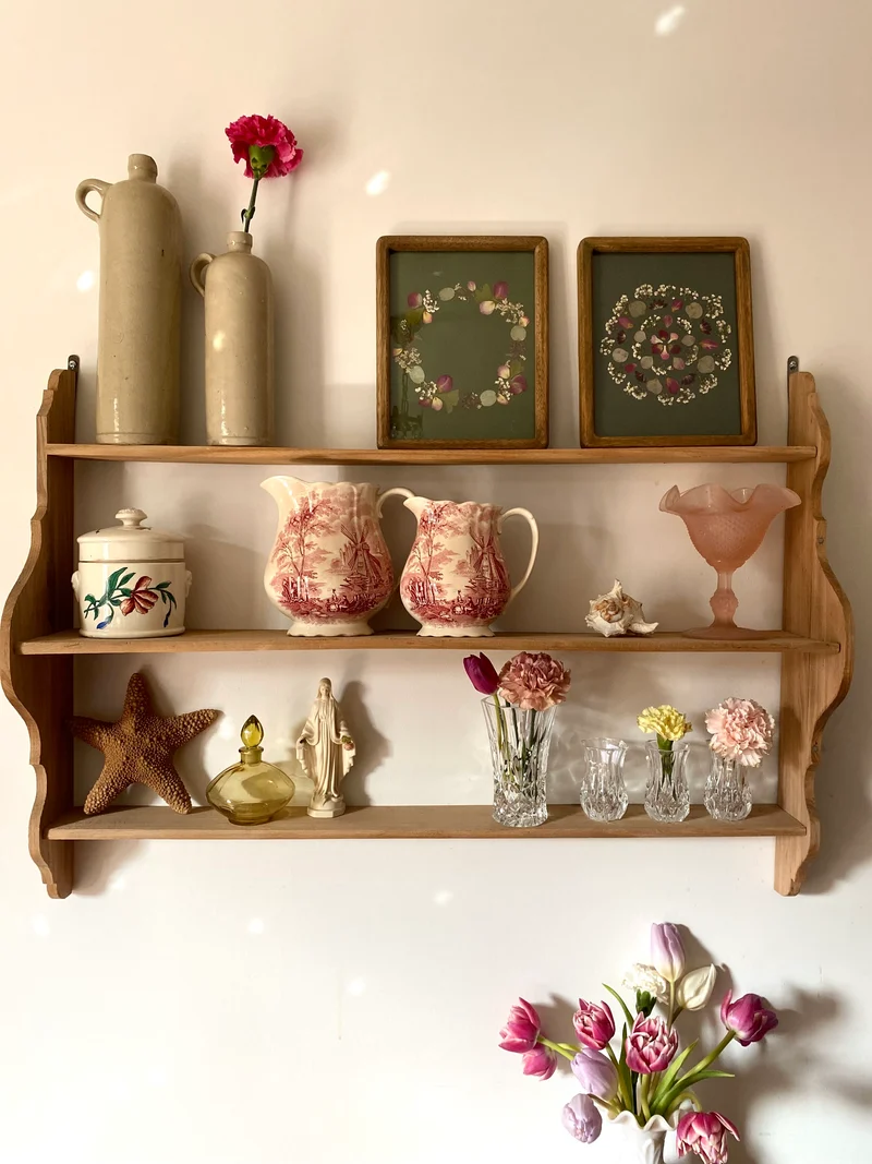 Etagère murale en bois ancien rénové