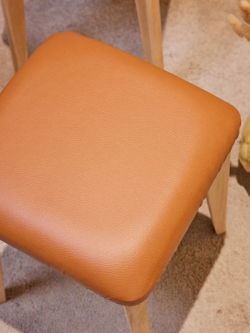 Regis, le lot de 3 tabourets en bois poncé N°1555