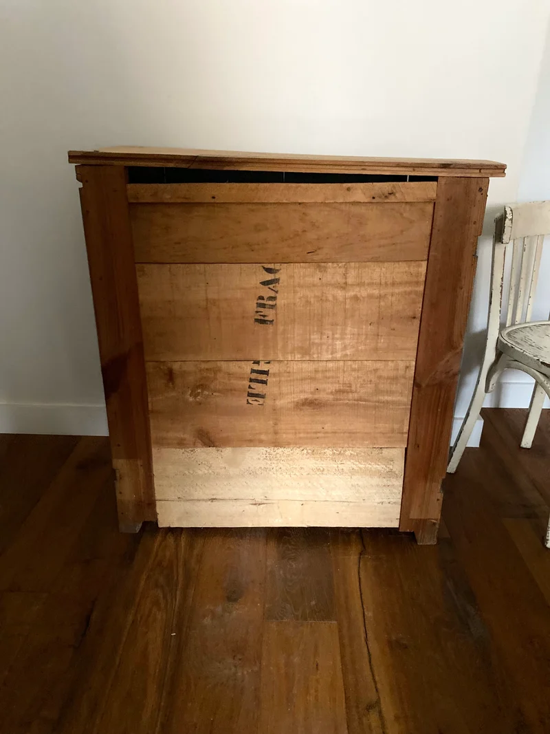 Buffet parisien en bois ancien gris