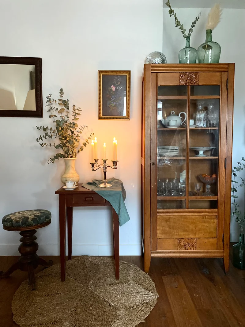 Armoire vitrine