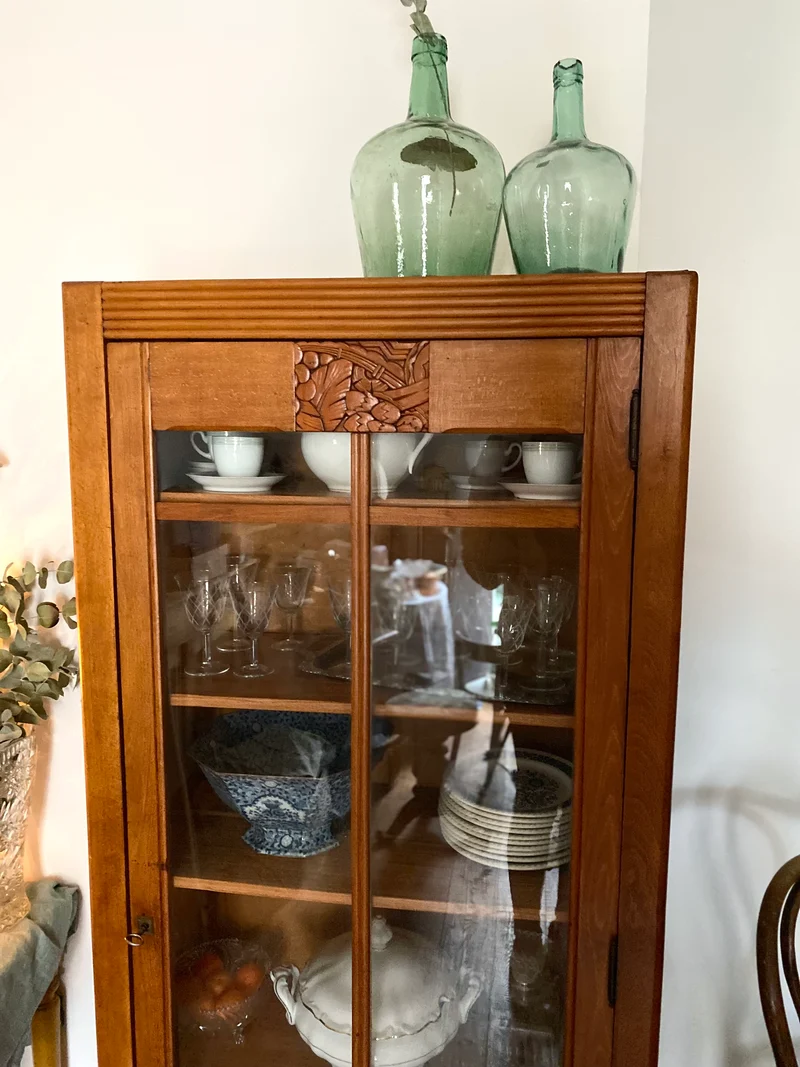 Armoire vitrine