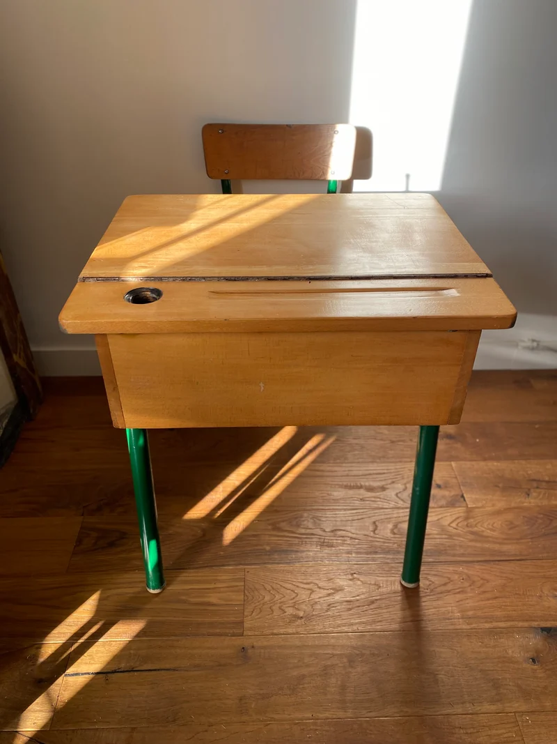 Bureau d'écolier pupitre ancien en bois