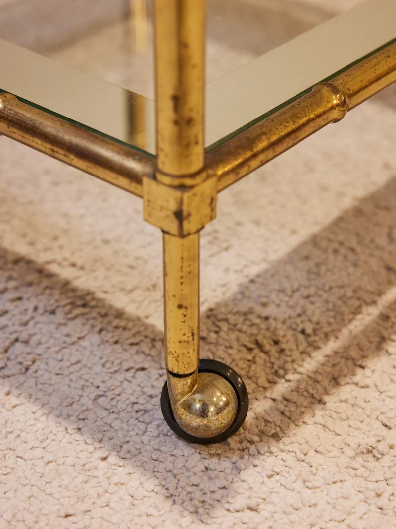 Hanna, la table d'appoint en laiton N°1564