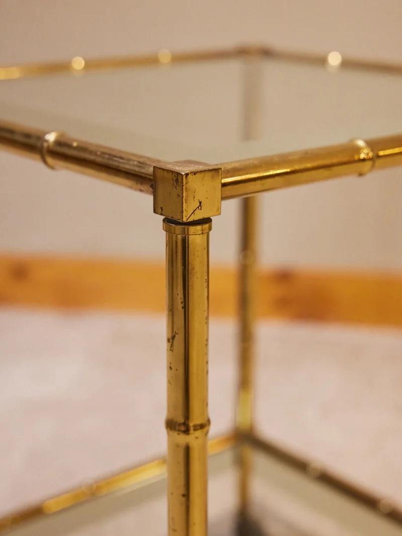 Hanna, la table d'appoint en laiton N°1564