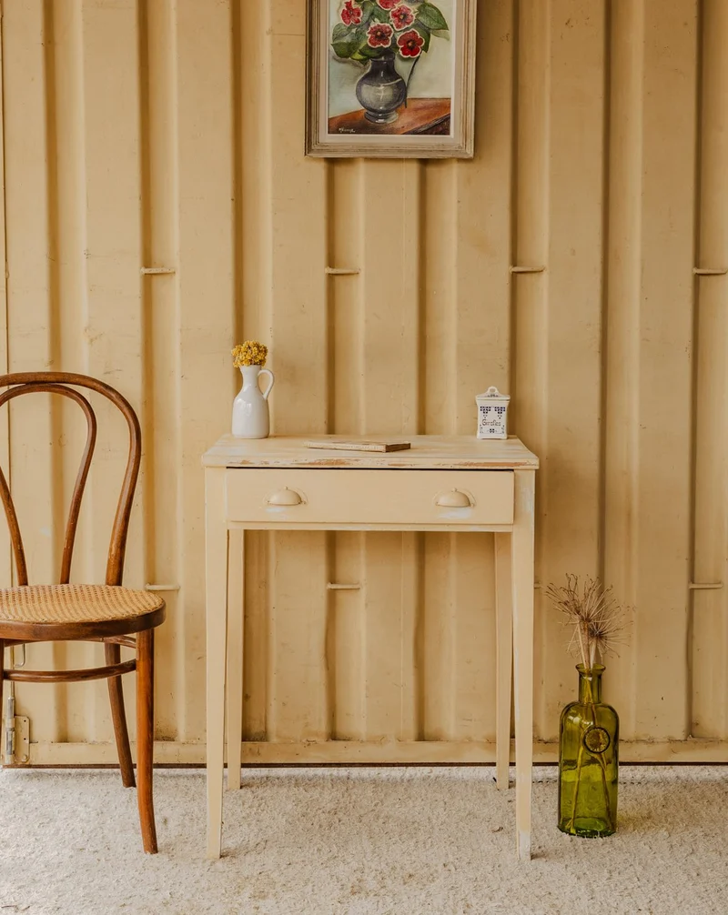 Francine, la console en bois beige N°1577