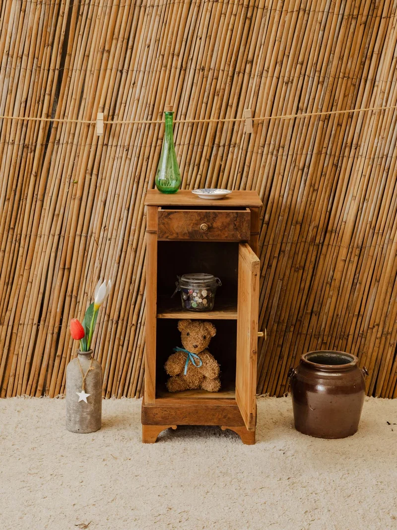 Odile, la table de chevet en bois N°1560