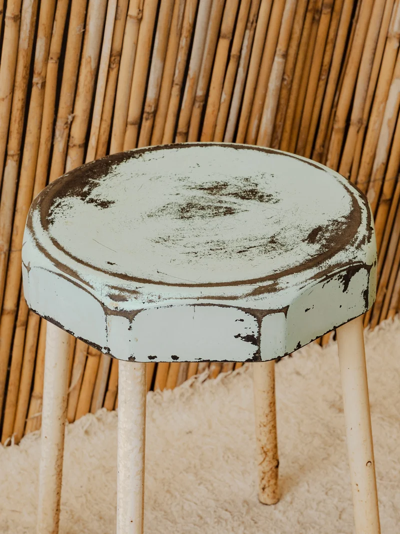 Axel, le tabouret en métal N°748