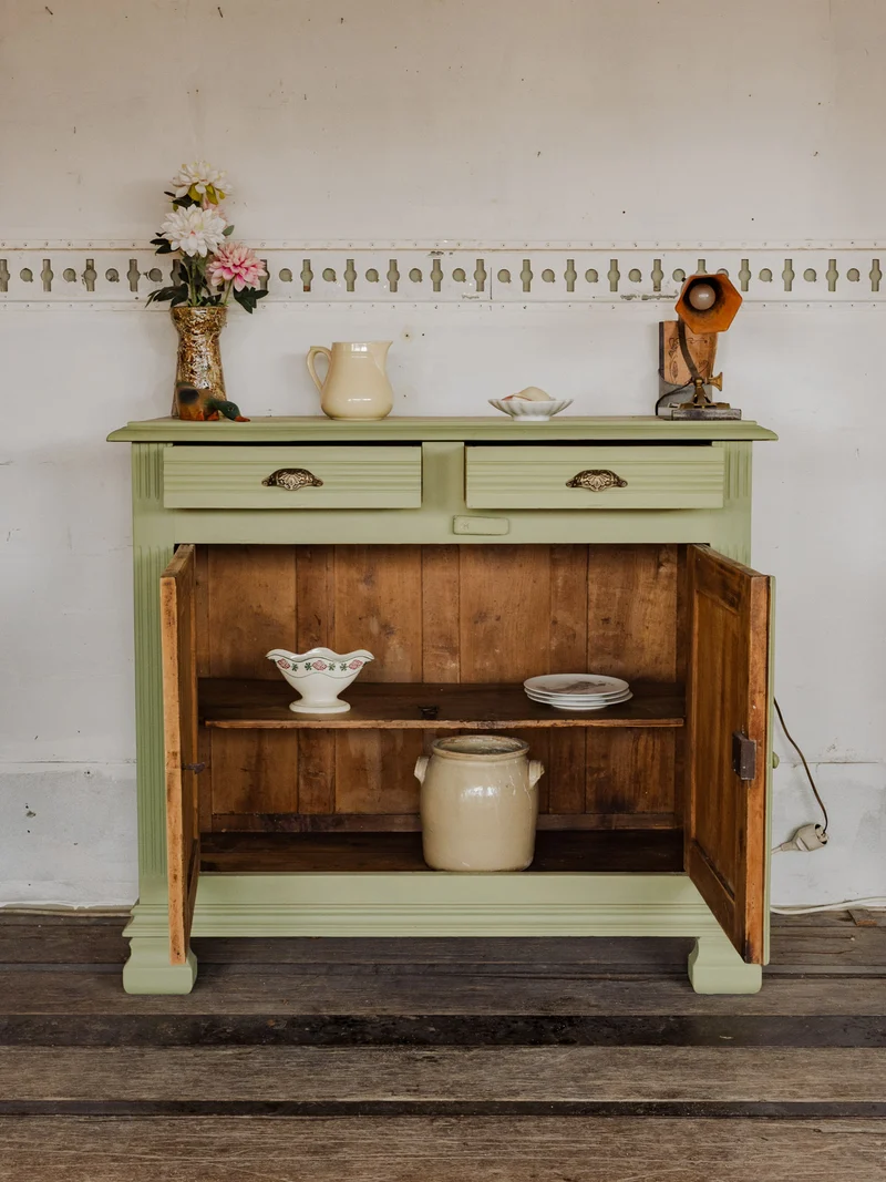 Gilbert, le buffet en bois vert N°1883