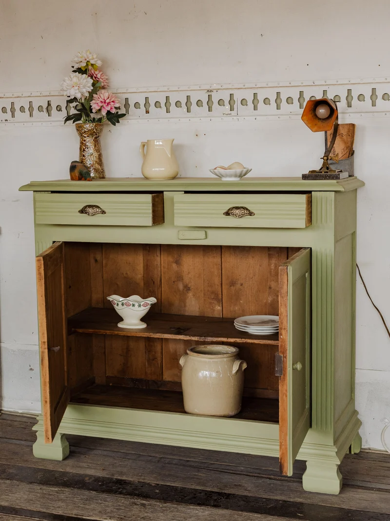 Gilbert, le buffet en bois vert N°1883