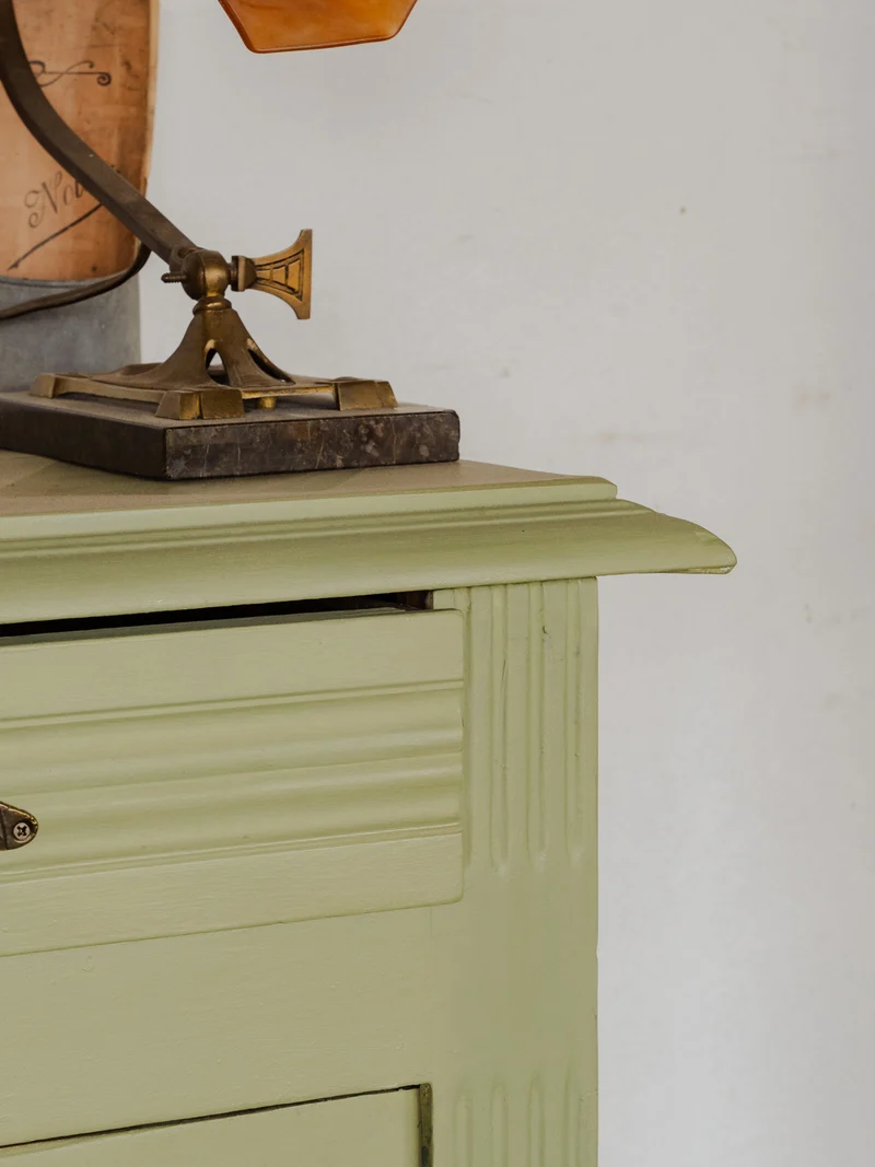 Gilbert, le buffet en bois vert N°1883