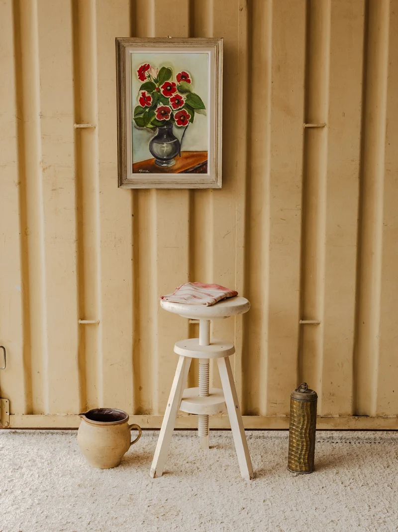 Regis, le tabouret à vis en bois blanc N°1563