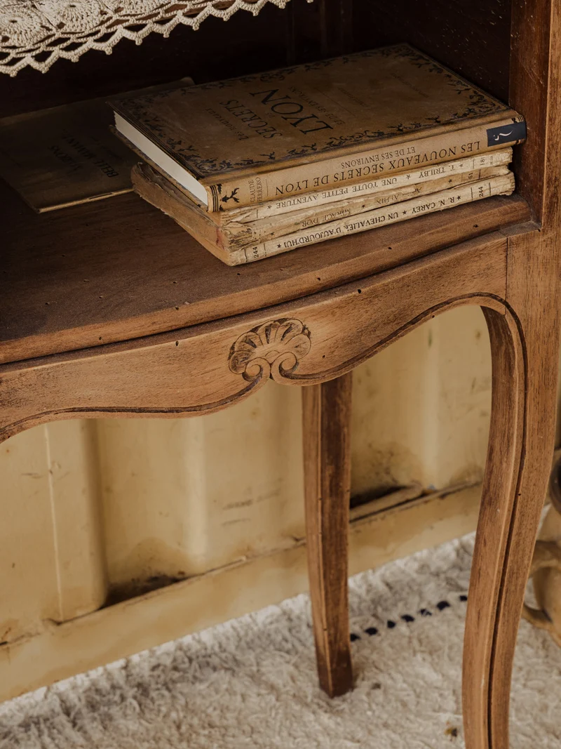 Odile, la table de chevet en bois N°1561