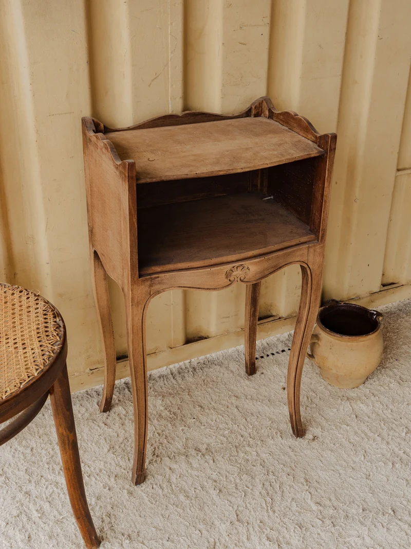 Odile, la table de chevet en bois N°1561