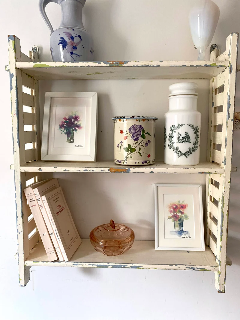Etagère murale en bois ancien patiné