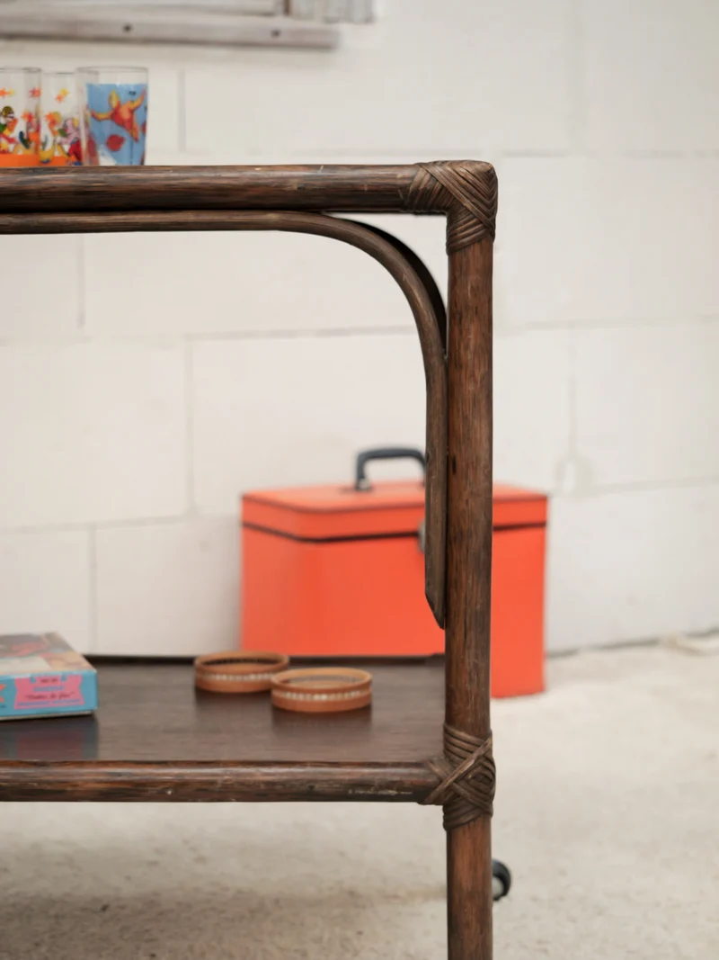 Henriette, la desserte en bois sur roulettes N°216