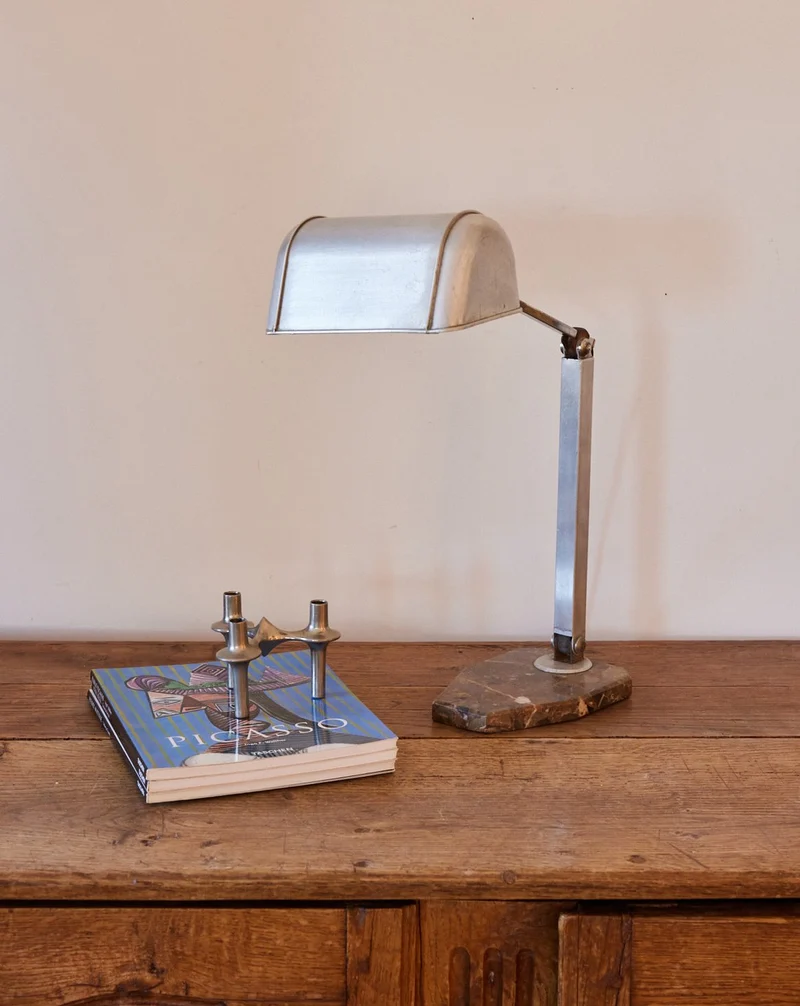Julia, la lampe de bureau en métal vintage N°1064