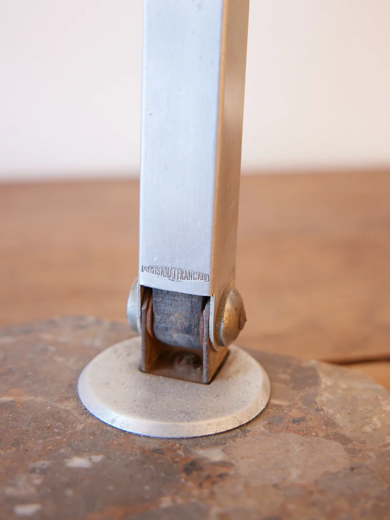 Julia, la lampe de bureau en métal vintage N°1064