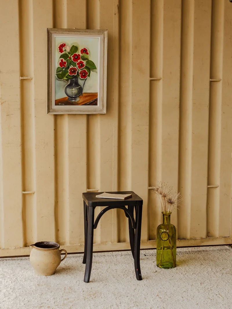 Regis, le tabouret en bois noir N°1562