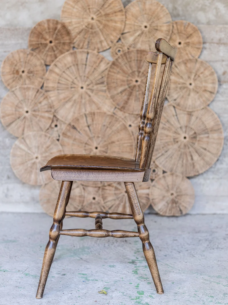 Claude, la paire de chaises Baumann N°1625